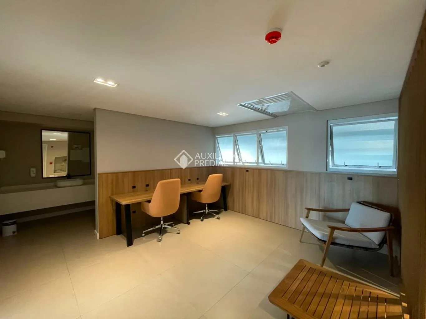 2-bedroom apartment with balcony and terrace — photo 3