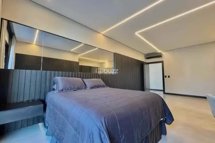 Casa amueblada de 5 dormitorios con 513 m²