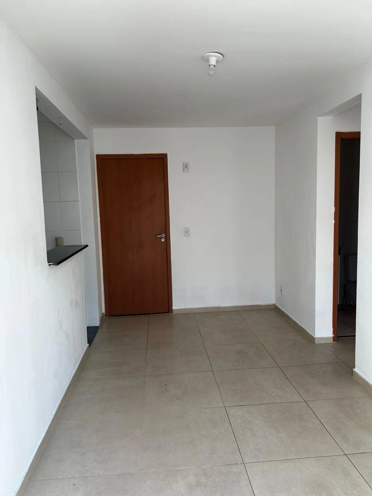Unfurnished 2-bedroom apartment with 2 bathrooms — photo 9