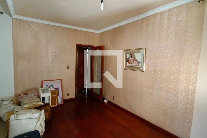 Rental house with 4 bedrooms and 600 m² — photo 4