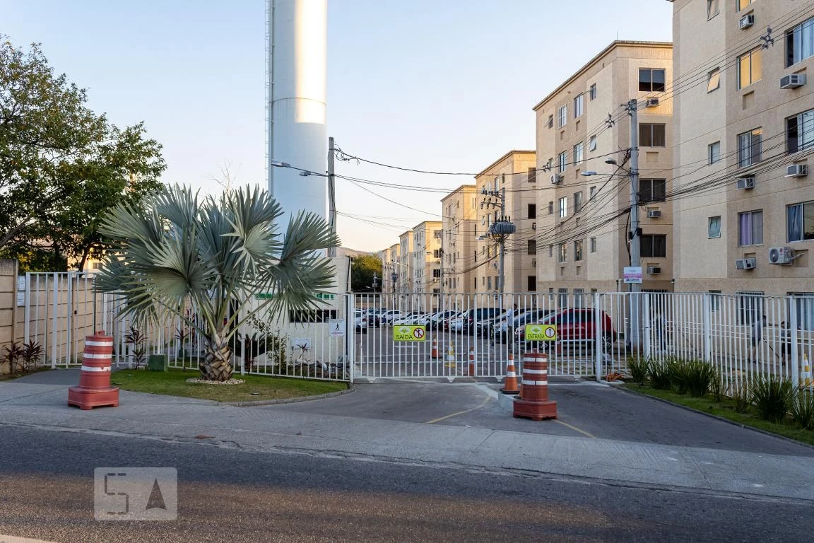 Apartamento com 2 quartos e área de lavanderia — photo 42