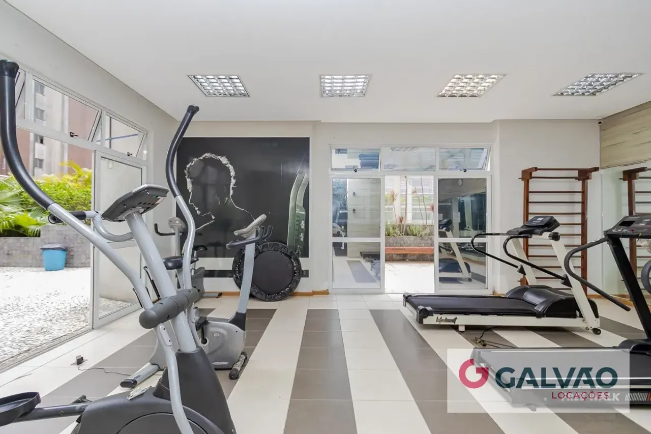 Apartamento amueblado de 1 dormitorio y balcón — photo 14