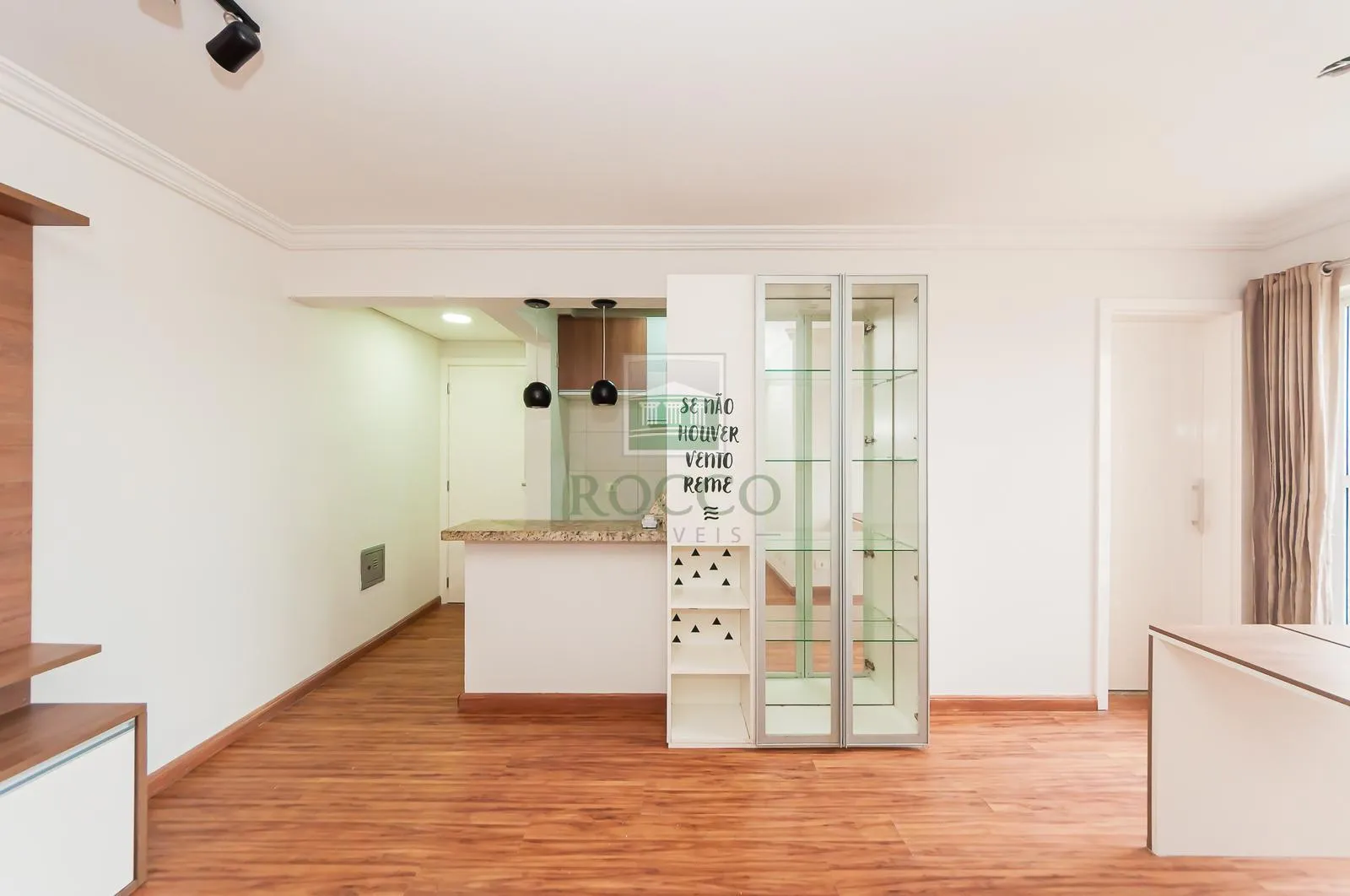 Рабочее место и 2 спальни: квартира 65 м² — photo 36