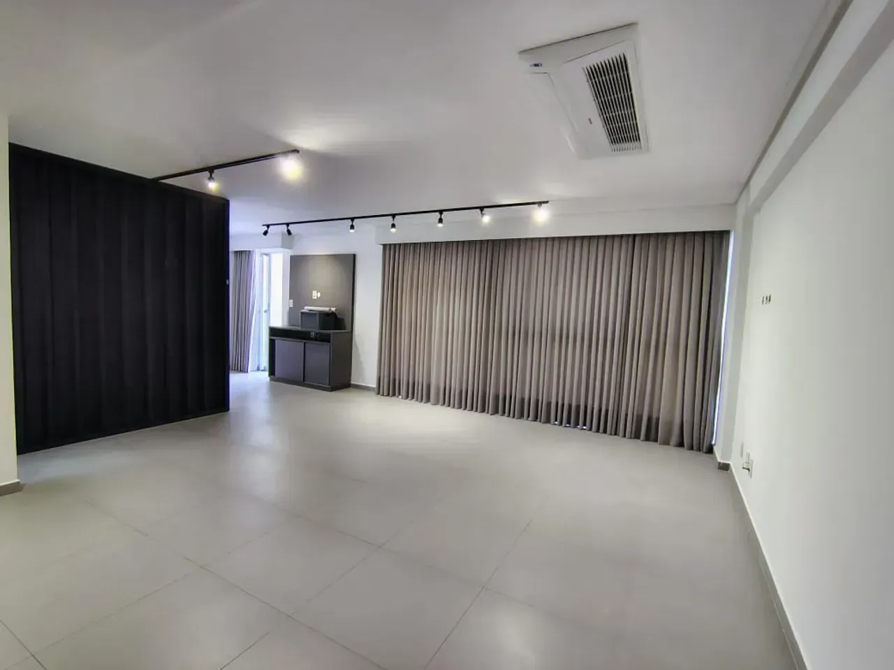 One-bedroom apartment with a private BBQ — photo 7