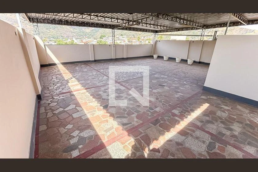 60 m² rental apartment with 1 parking space and 1 bedroom — photo 33