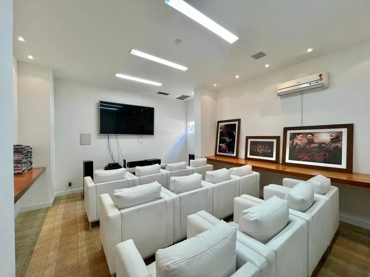Apartamento de 2 quartos em condomínio com sauna — photo 22