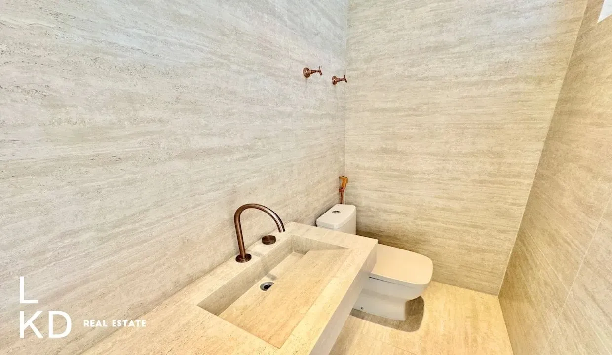 Linear penthouse 460 m² with floor-to-ceiling windows — photo 20
