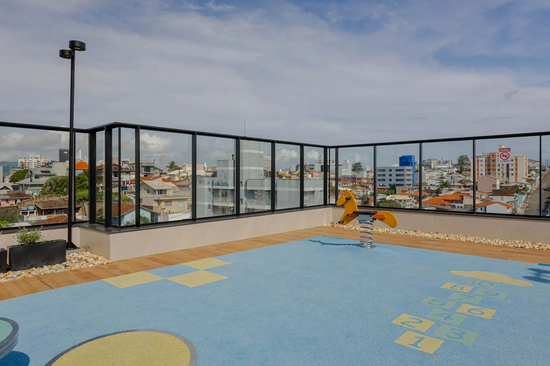 Estudio amueblado de 30 m² con cocina americana a gas — photo 26