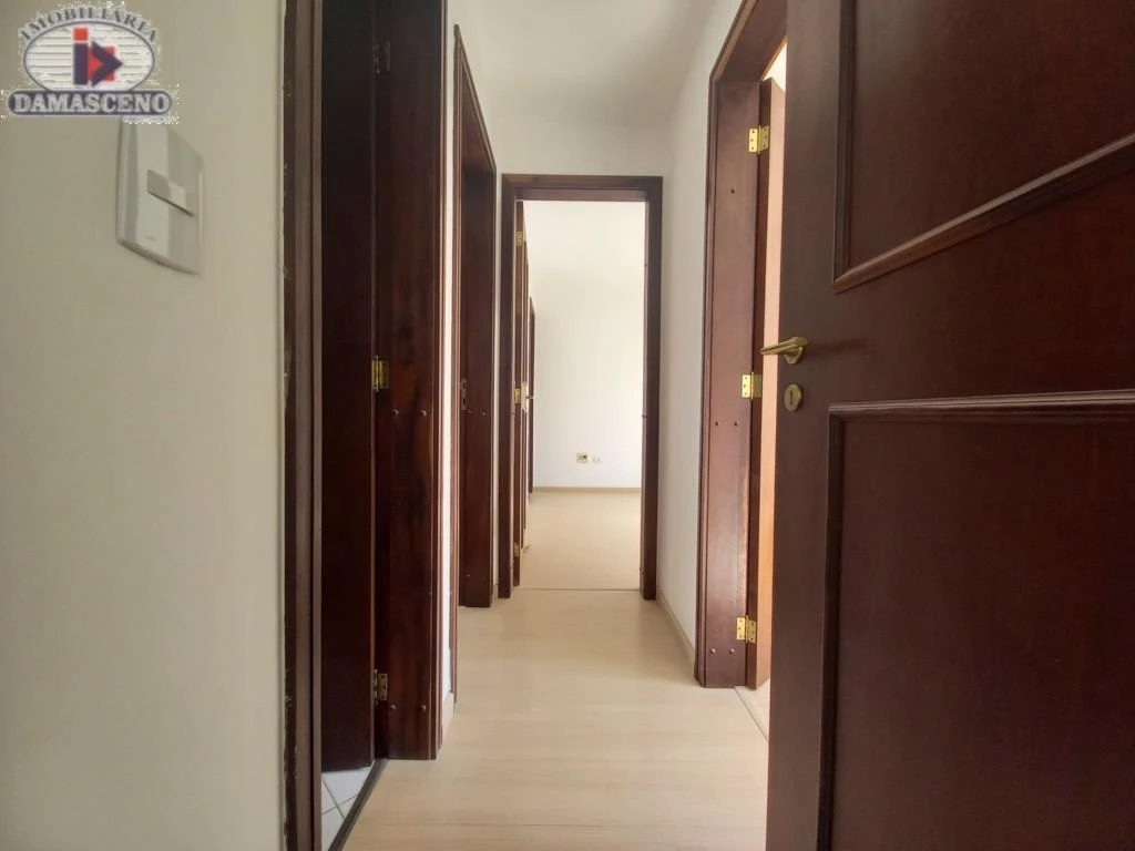 Квартира 70 м² з робочим місцем та балконом із грилем — photo 21