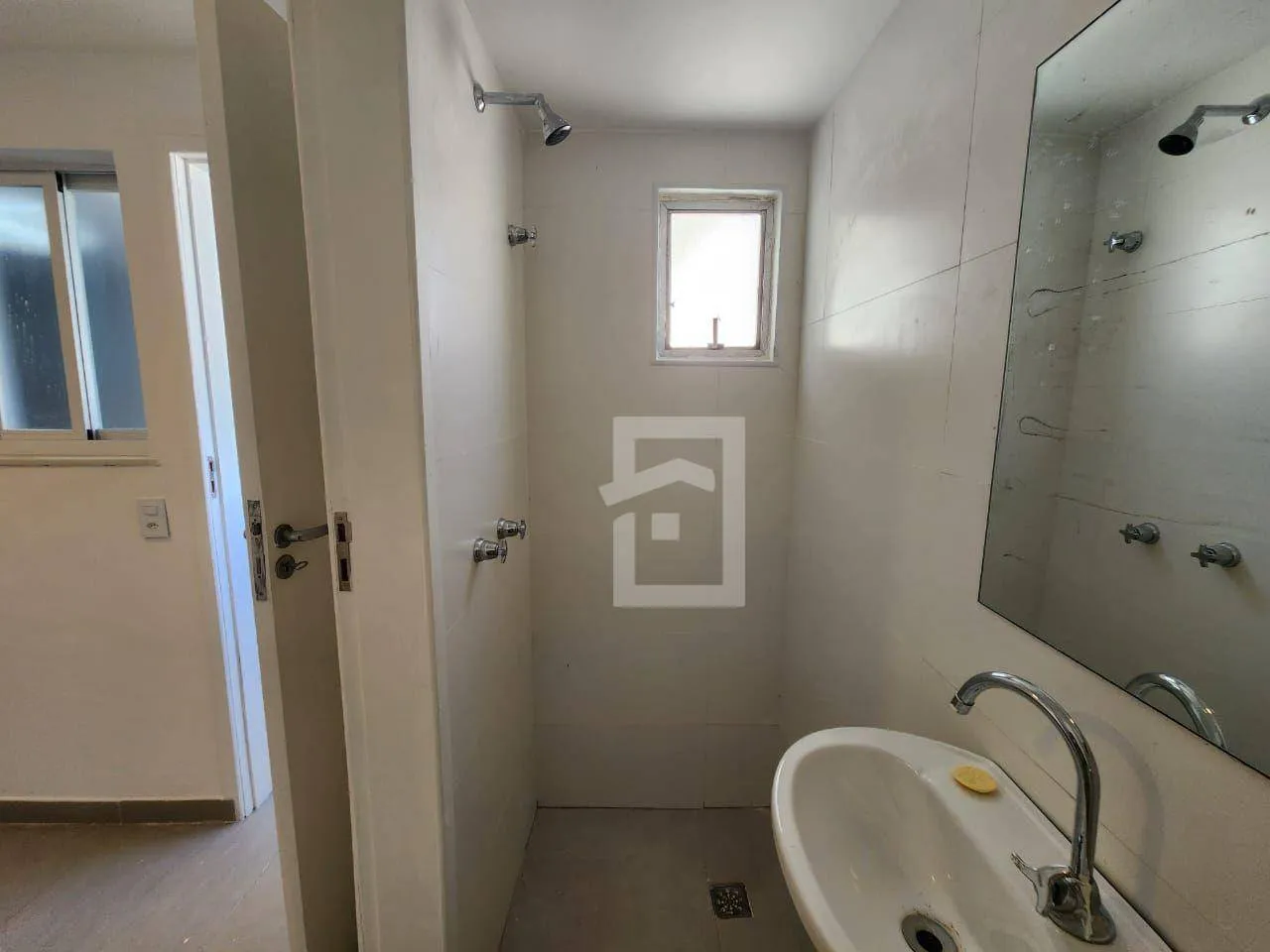 197 m² apartment on the 22nd floor with a private garden — photo 37