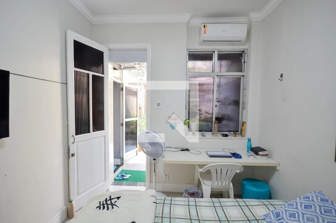 100 m² apartment with a home office and a washing machine — photo 18