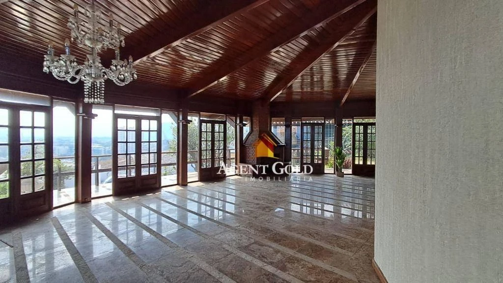Rental house 700 m² with 5 en-suite bedrooms and 11 baths — photo 4