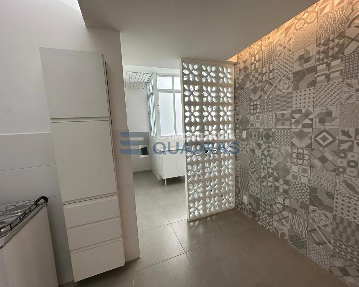 4-bedroom apartment with a home office in Rio de Janeiro — photo 36