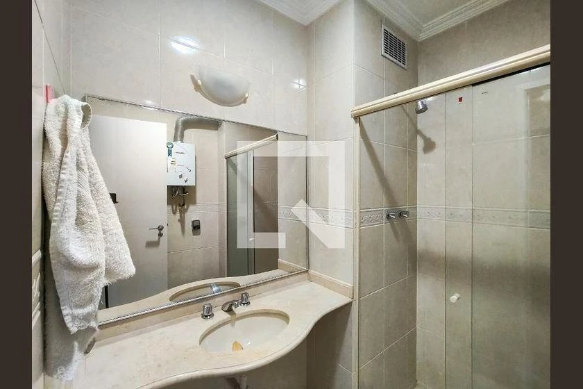 4-bedroom apartment with 3 bathrooms and 128 m² view — photo 31