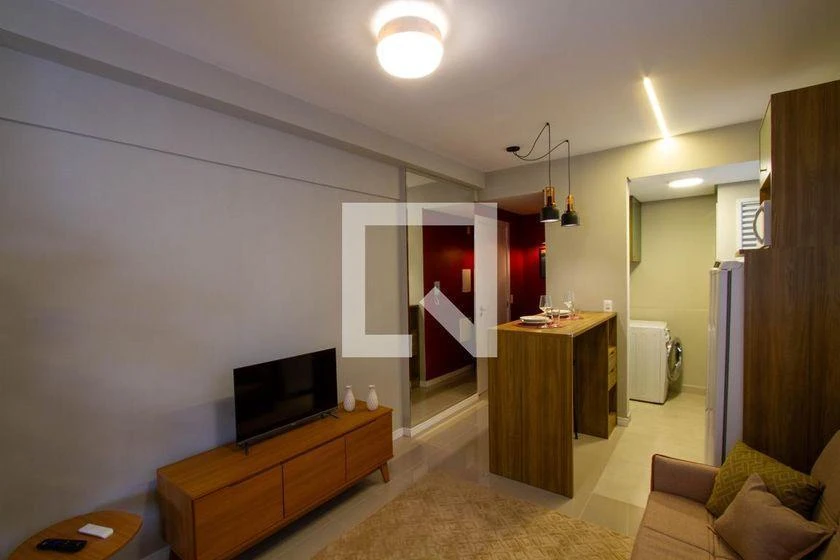 35 m² studio with a home office and a washing machine
