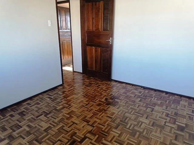 Ground-floor apartment with 3 bedrooms and 1 bathroom — photo 5