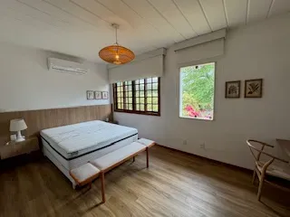 Furnished house with 4 bedrooms and 6 parking spots — photo 14