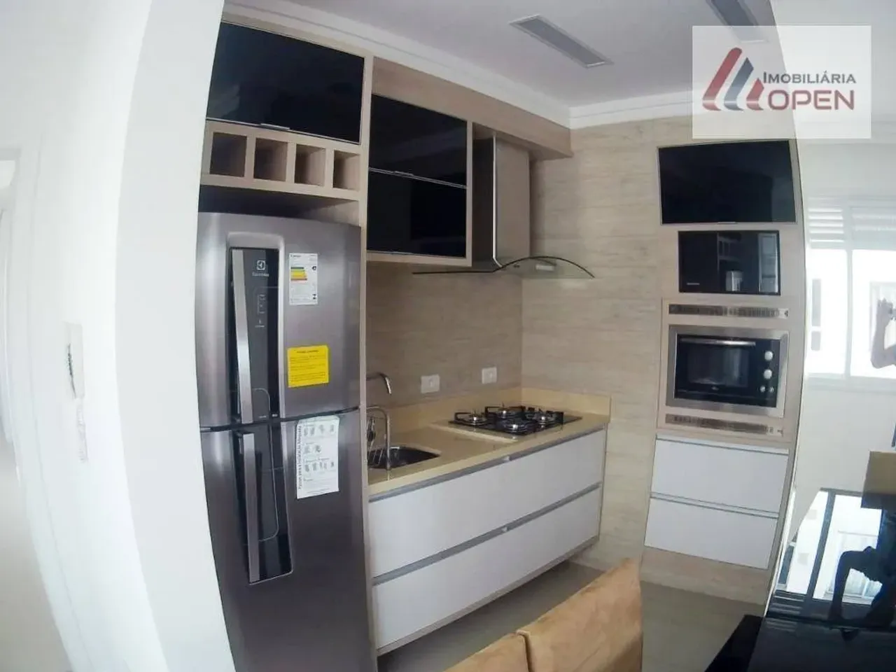 Apartamento mobiliado com 2 quartos e 3 banheiros — photo 2