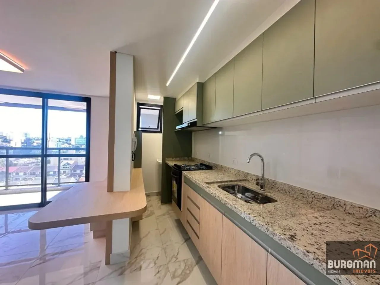 121 m² apartment with 2 bedrooms and 2 parking spaces — photo 3