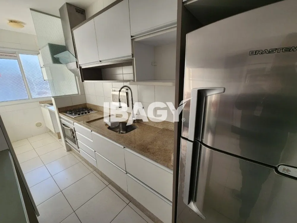 Glass-enclosed balcony in a 2-bedroom apartment, 66 m² — photo 6