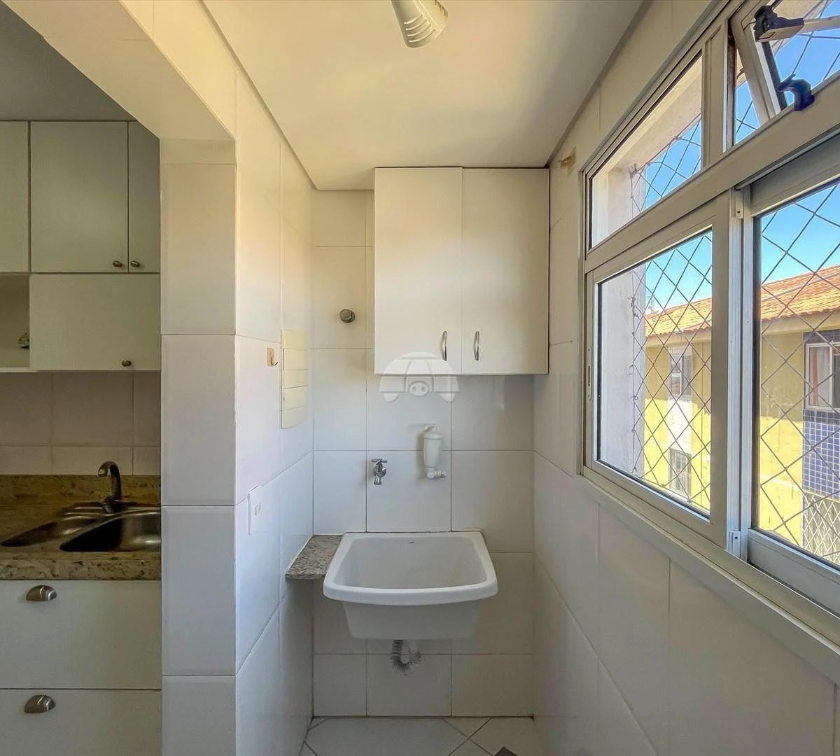 3-bedroom apartment with a home office in Curitiba — photo 7