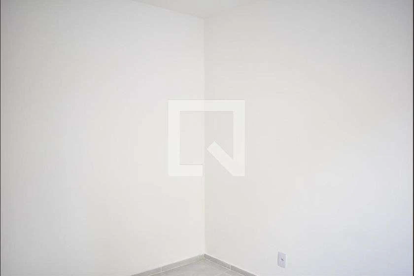 2-bedroom unfurnished apartment with open-plan kitchen — photo 17