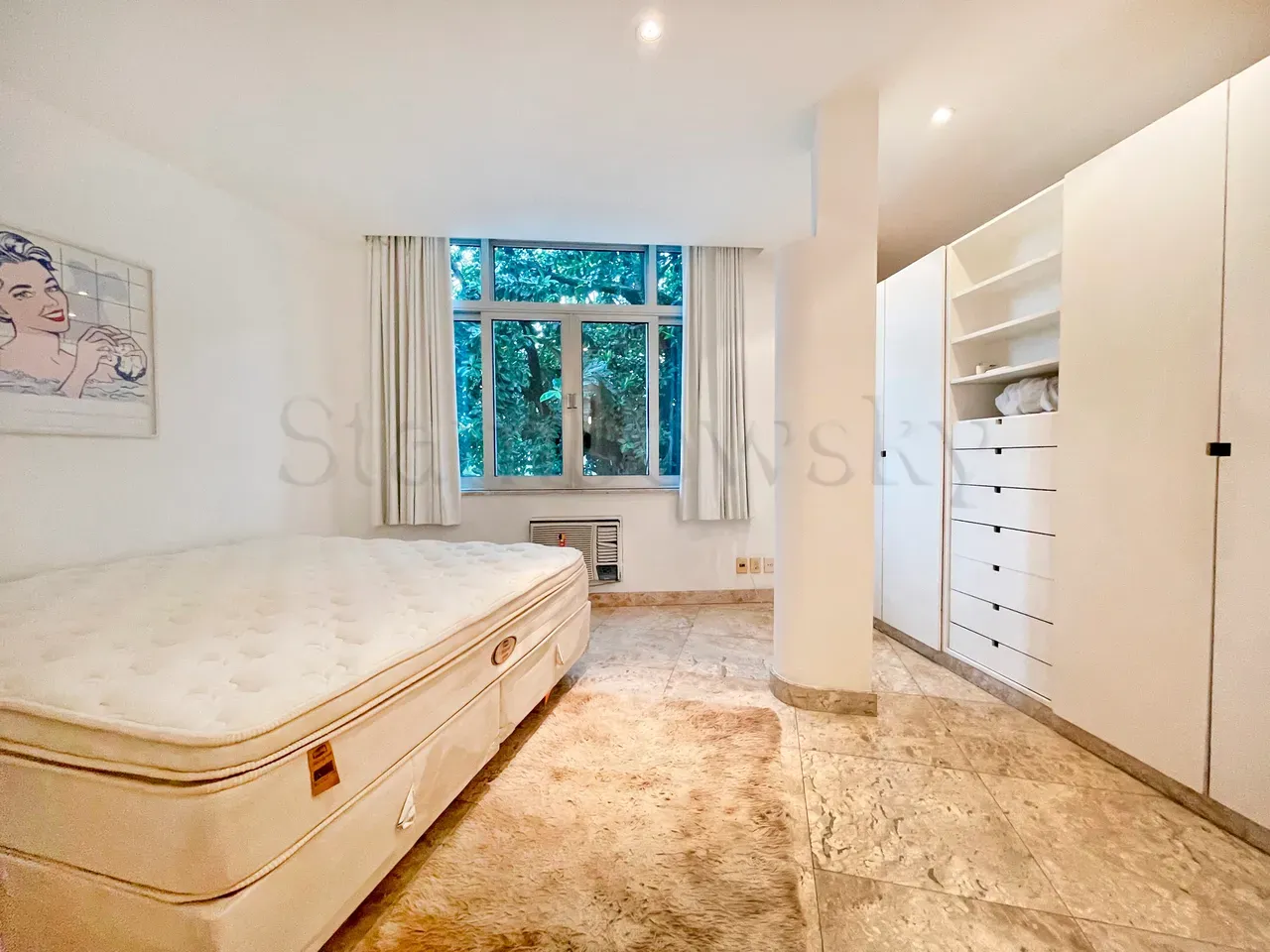 1 quarto e janelas do piso ao teto: apartamento de 55 m² — photo 3