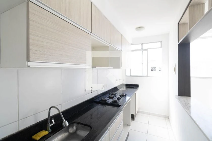 2-bedroom apartment with open-plan gas kitchen — photo 5