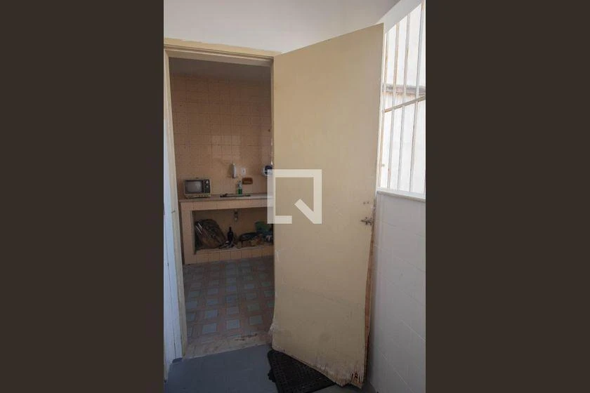 3-bedroom apartment, 80 m² — photo 37
