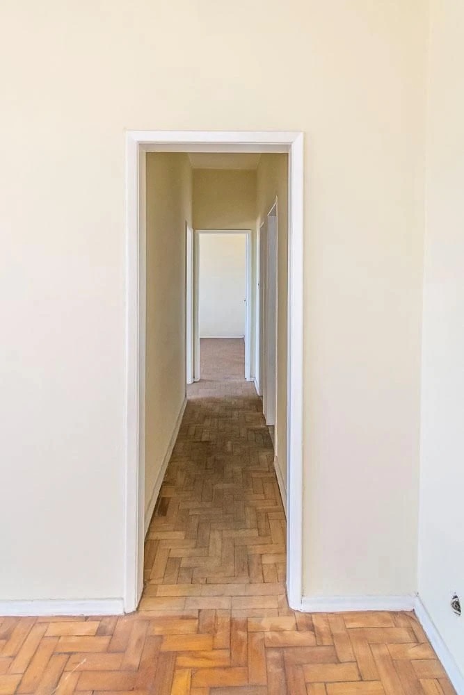 Unfurnished apartment with 2 bedrooms and 1 parking space — photo 30