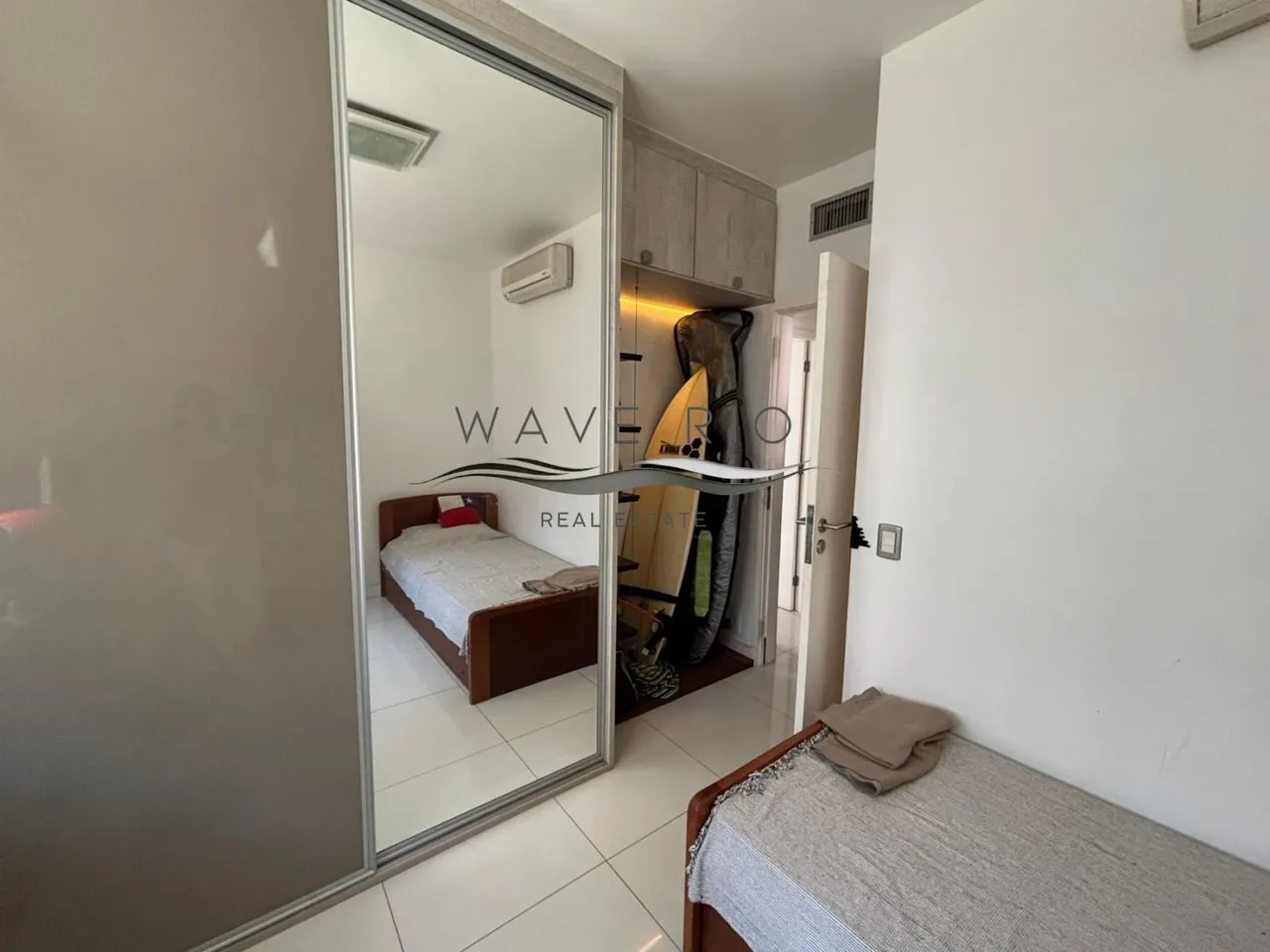 Apartamento mobiliado com 3 dormitórios e 4 banheiros — photo 10