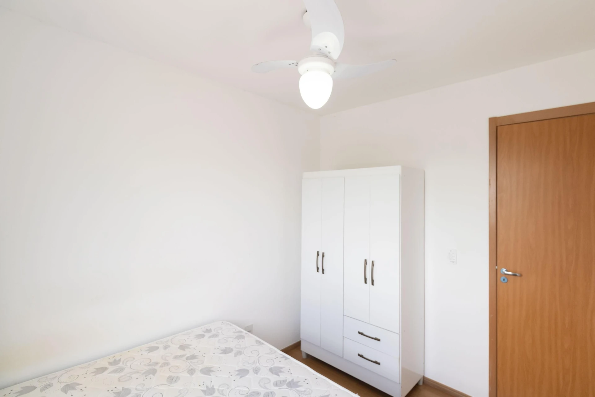 Furnished apartment, 45 m², with a washing machine — photo 39