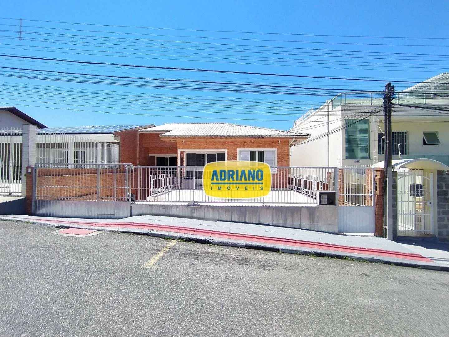 Kitnet de 1 dormitório com 25 m² e fogão a gás