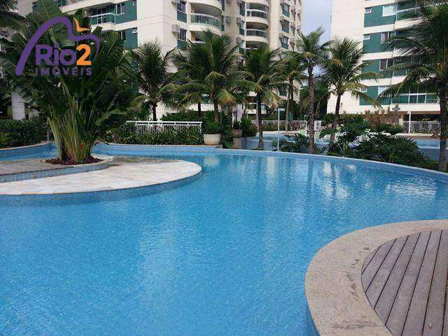 Furnished 77 m² apartment with enclosed glass balcony — photo 30