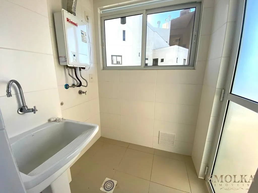 Apartamento en alquiler anual con 3 dormitorios y suite — photo 7