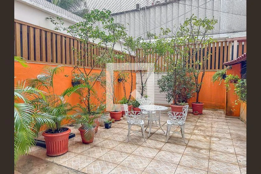 Apartamento amueblado de 1 dormitorio y lavadora — photo 22