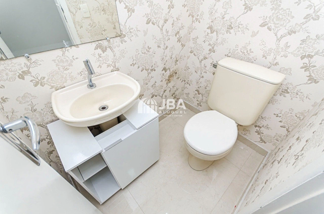 Apartamento de 3 habitaciones con 172 m² y cocina aparte — photo 4