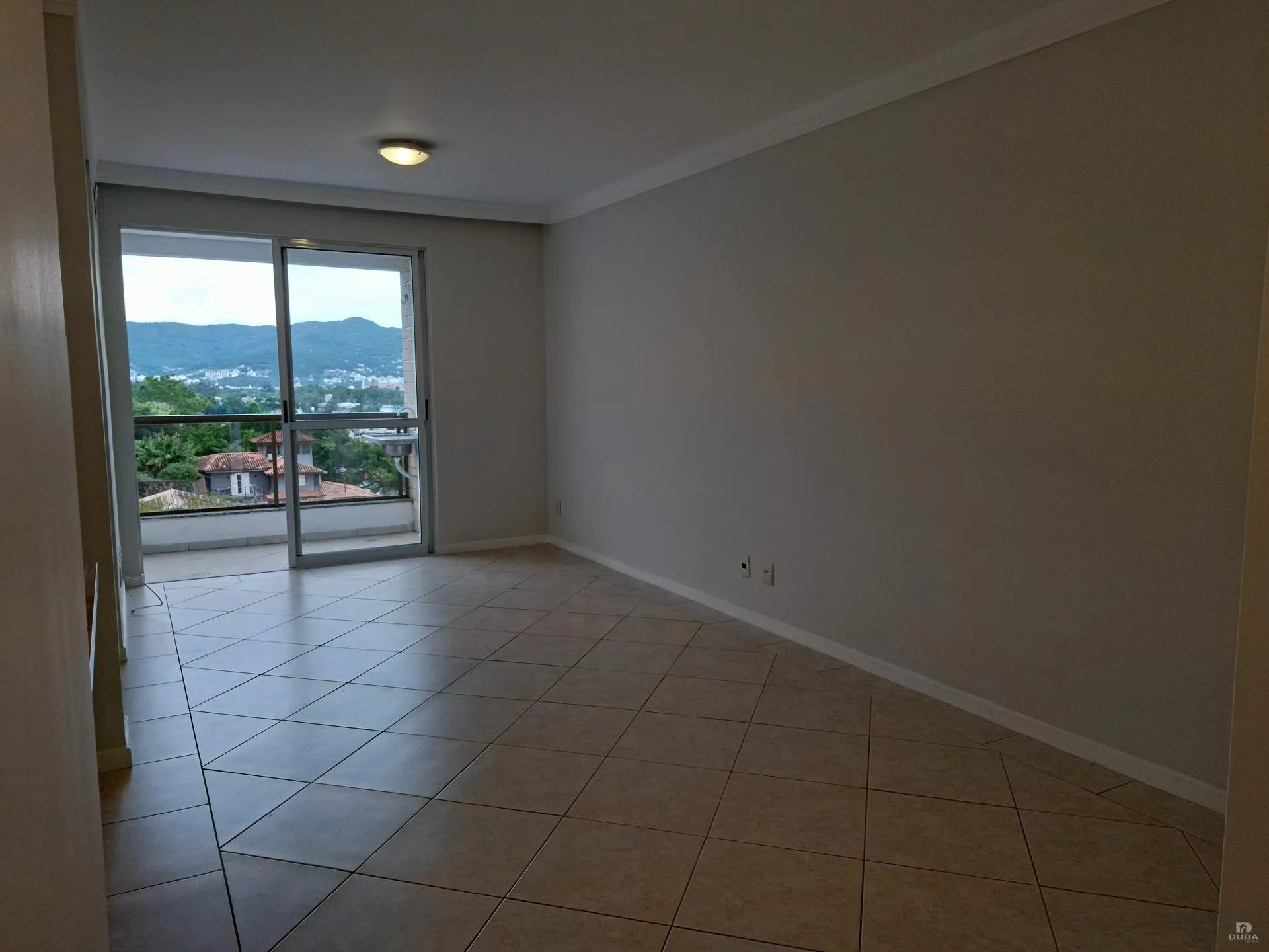 Вид на воду и 2 спальни: квартира 75 м² — photo 10