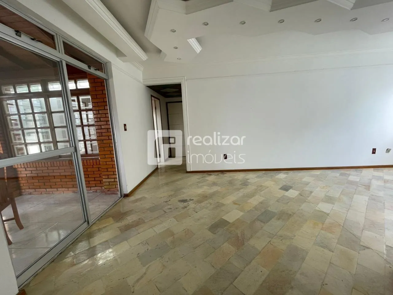 Penthouse with built-in balcony grill and 3 bedrooms — photo 9