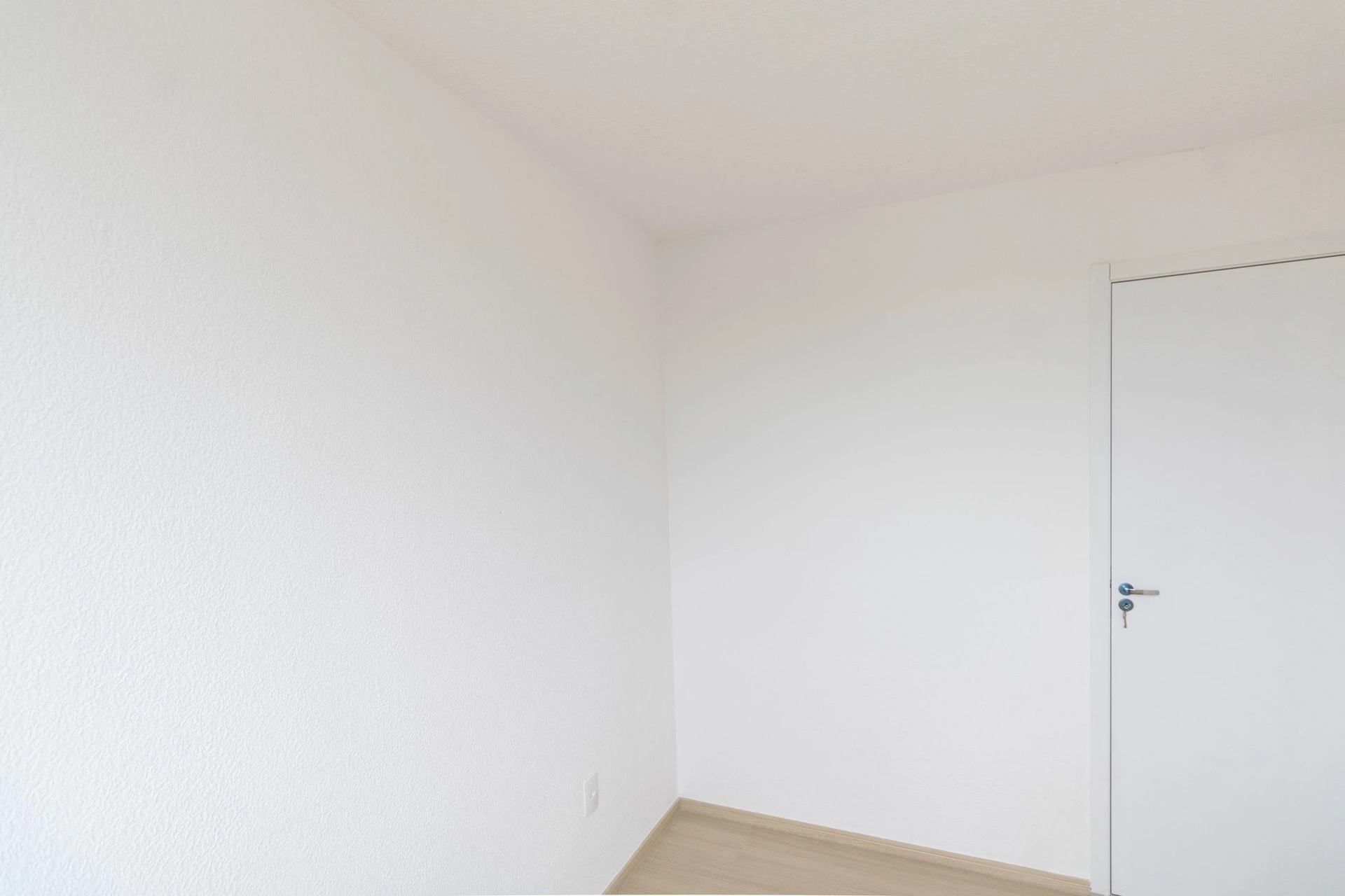 Apartamento de 2 quartos em condomínio com academia — photo 40