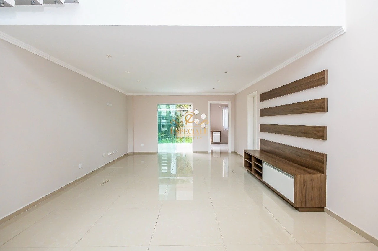 3-bedroom house with a home office in Curitiba — photo 6
