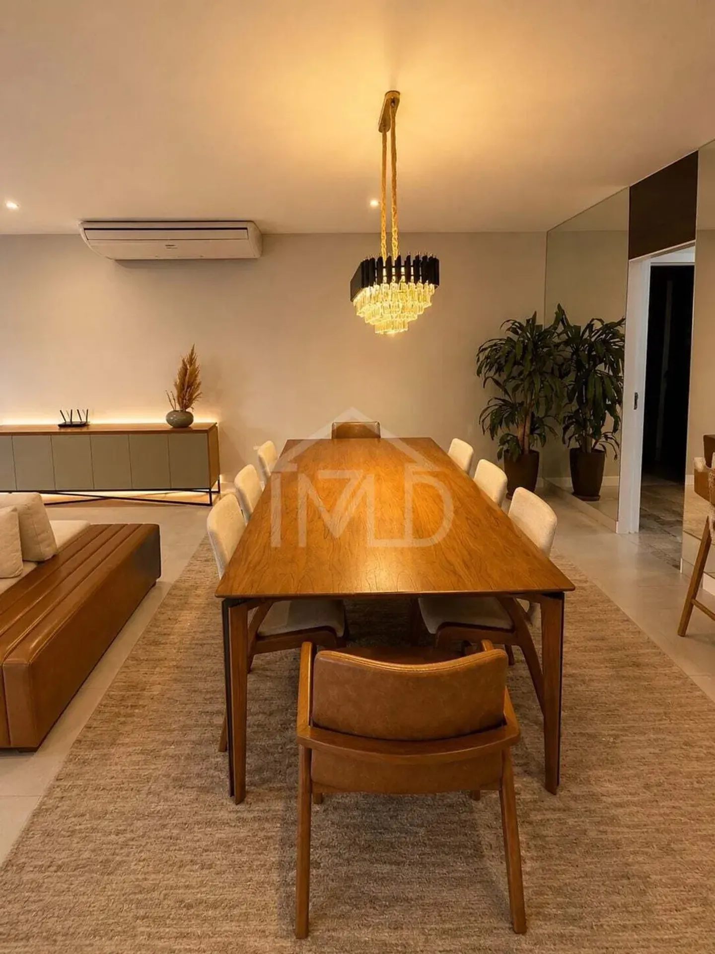 Casa mobiliada com 4 suítes e piscina, 420 m² — photo 11