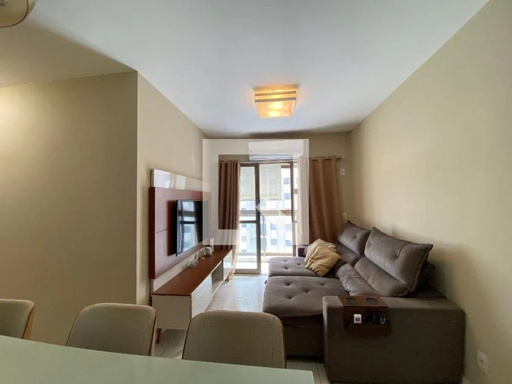 2-bedroom apartment with a walk-in closet in Rio de Janeiro