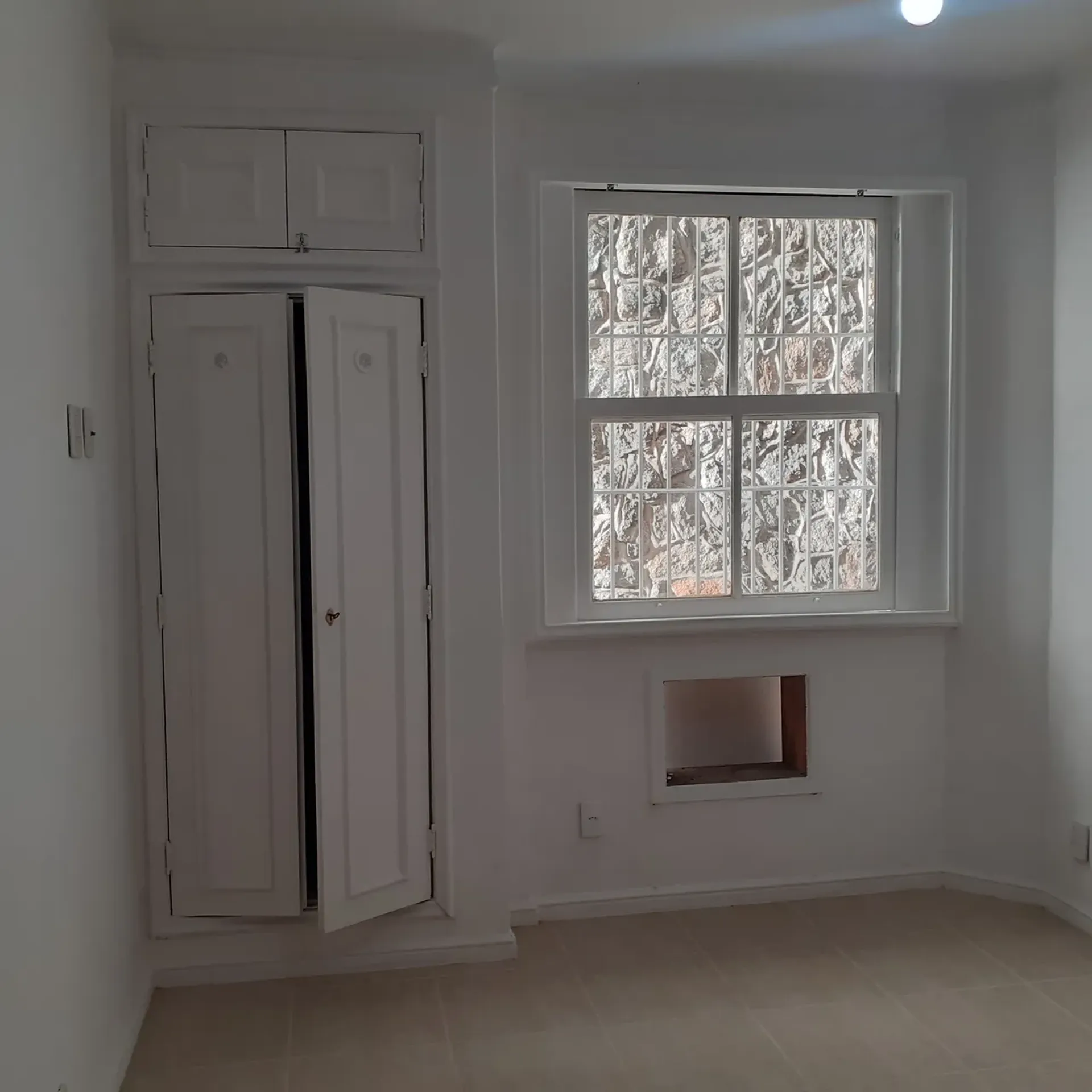 Квартира 153 м² с 2 спальнями и видом на воду и горы — photo 3
