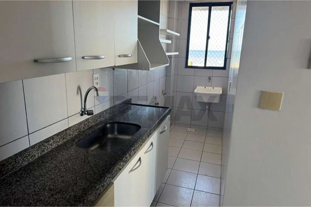65 m² apartment with 2 bedrooms and en-suite — photo 3