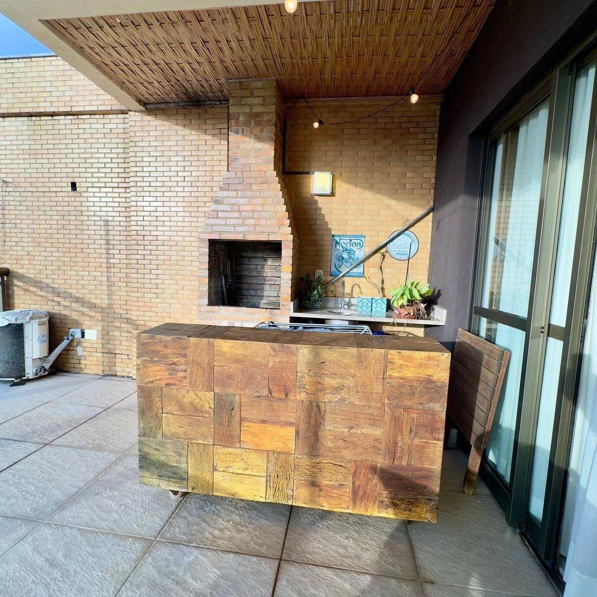 Furnished 213 m² duplex penthouse with 4 bedrooms and 3 parking — photo 45