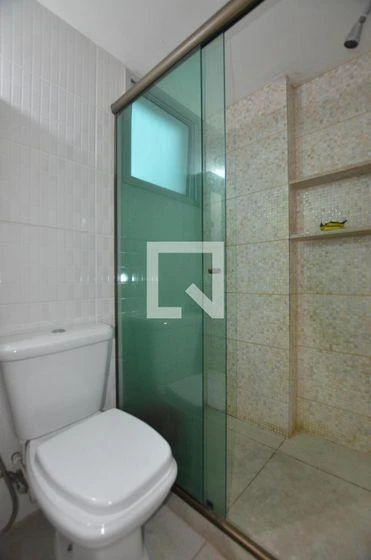 1 quarto e piso de madeira ou laminado: apartamento de 67 m² — photo 4