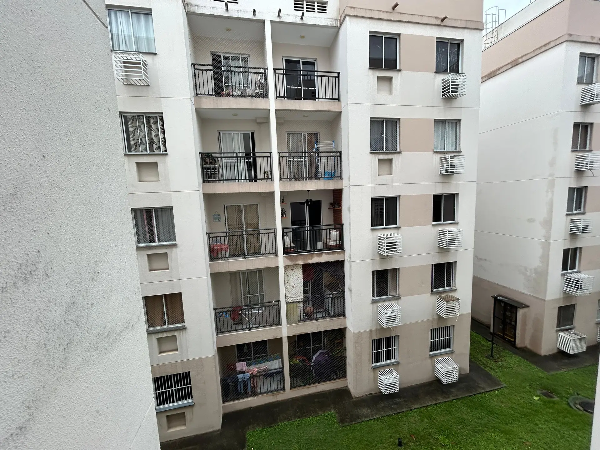 Apartamento de 2 quartos em condomínio com academia — photo 6