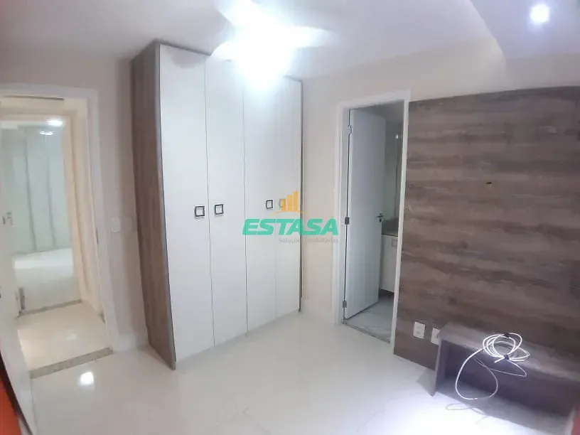 Apartment with 3 bedrooms and a closed kitchen with gas — photo 14