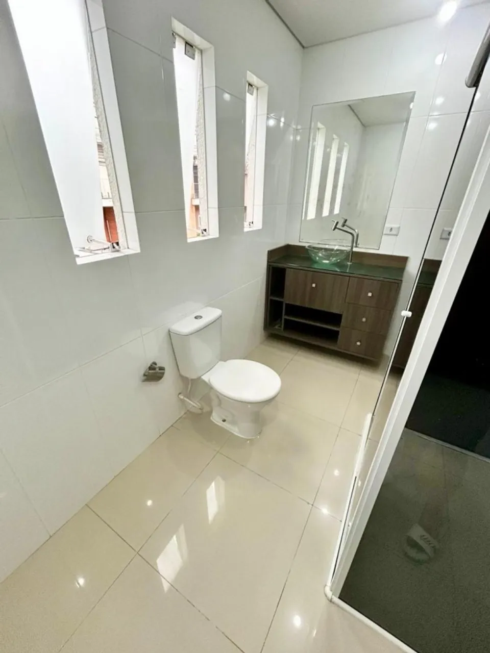 Rental house with 3 bedrooms and an open-plan kitchen — photo 14